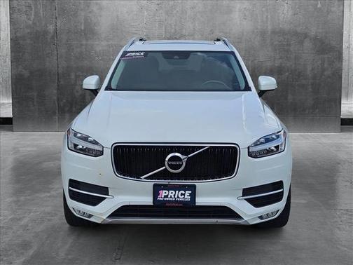 2019 Volvo XC90 T6 Momentum