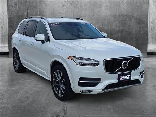 2019 Volvo XC90 T6 Momentum