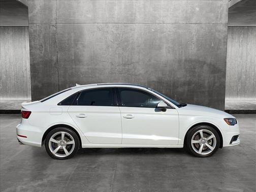 Photo 5 of 26 of 2016 Audi A3 2.0T Premium