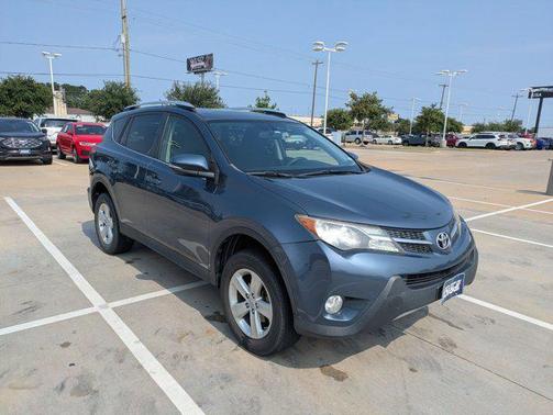 2014 Toyota RAV4 XLE