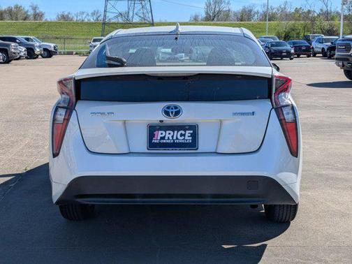 2017 Toyota Prius Three