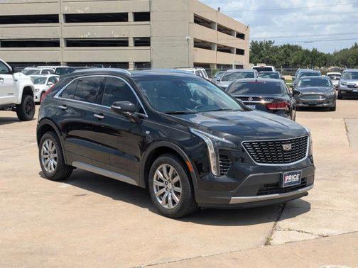2021 Cadillac XT4 Premium Luxury