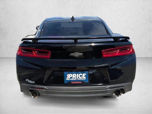 2017 Chevrolet Camaro 2LT