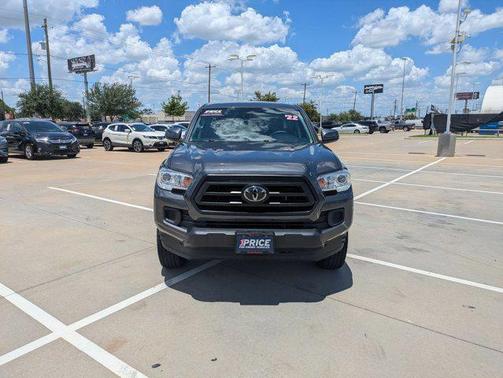 2022 Toyota Tacoma SR