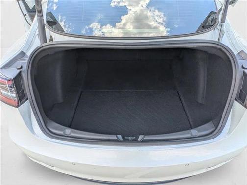 2022 Tesla Model 3 Standard Range