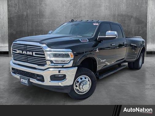 2020 RAM 3500 Laramie Crew Cab 4x4 8' Box