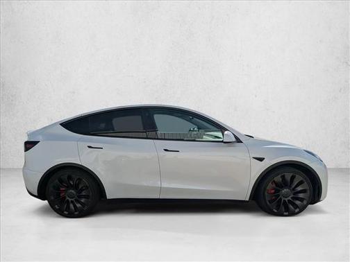 2022 Tesla Model Y Performance Dual Motor All-Wheel Drive