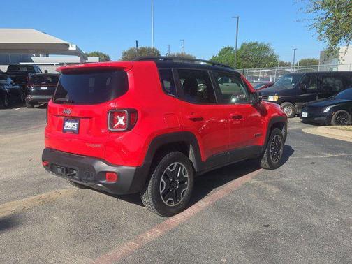 Colorado Red 2017 Jeep Renegade Trailhawk