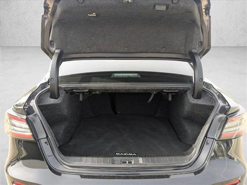 2022 Nissan Maxima SV Xtronic CVT