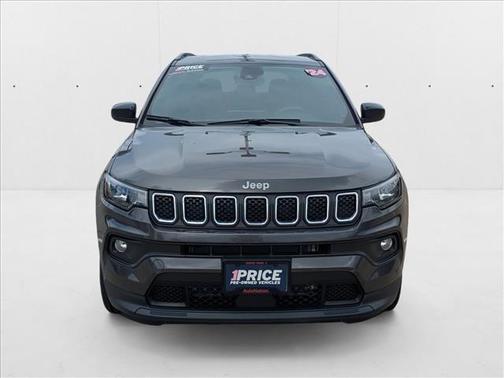 2024 Jeep Compass Latitude Lux