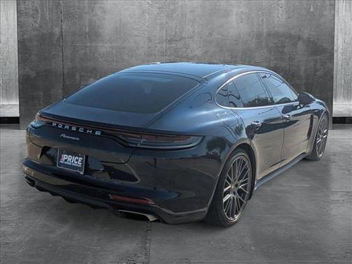 2021 Porsche Panamera RWD
