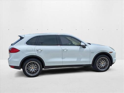 2014 Porsche Cayenne S