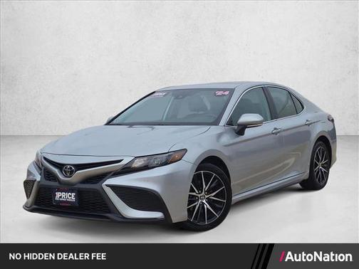 Celestial Silver Metallic 2024 Toyota Camry SE