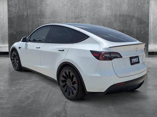 2022 Tesla Model Y Performance Dual Motor All-Wheel Drive