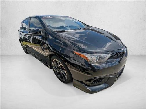 2016 Scion iM 5dr HB Man