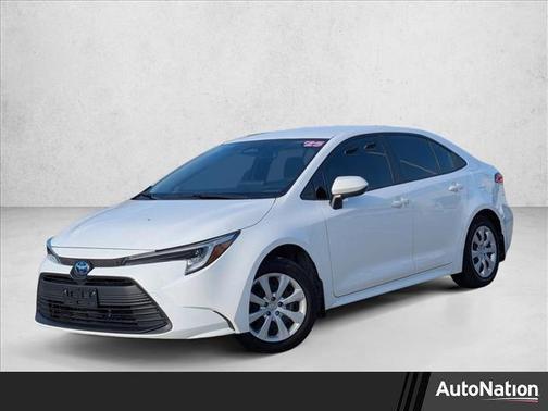 2025 Toyota Corolla Hybrid LE