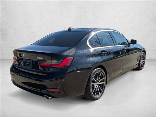 2021 BMW 330 xDrive