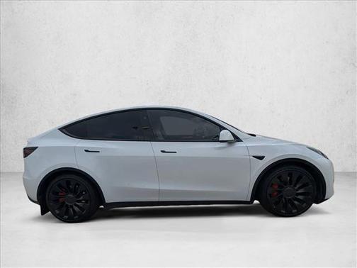 2023 Tesla Model Y Performance Dual Motor All-Wheel Drive