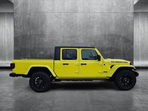 2024 Jeep Gladiator Sport S