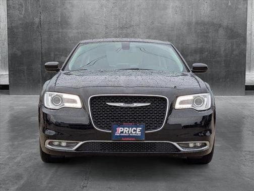 2018 Chrysler 300 Touring