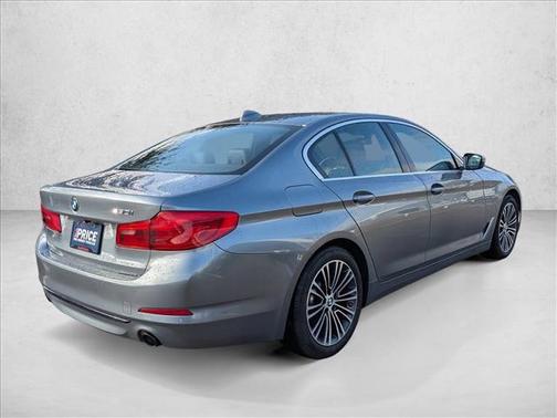 2019 BMW 530 530i