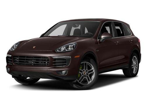 2017 Porsche Cayenne Platinum Edition