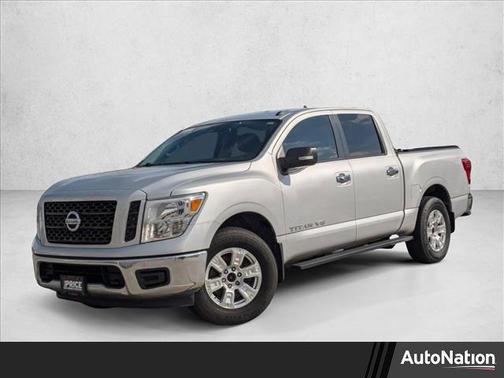 2019 Nissan Titan SV