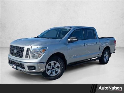 2019 Nissan Titan SV
