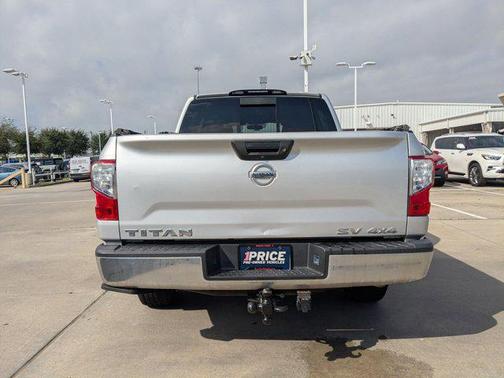 2019 Nissan Titan SV