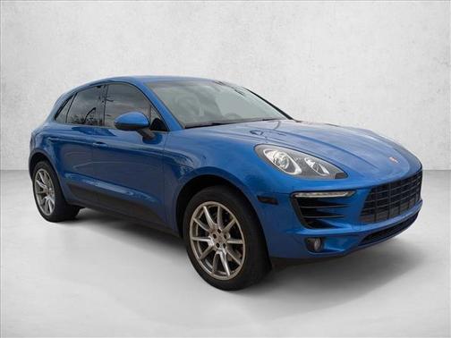 2015 Porsche Macan S