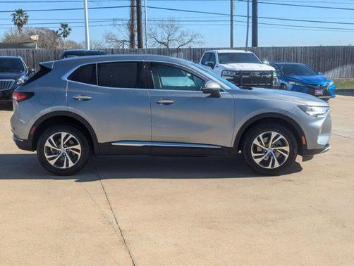 2023 Buick Envision Essence FWD