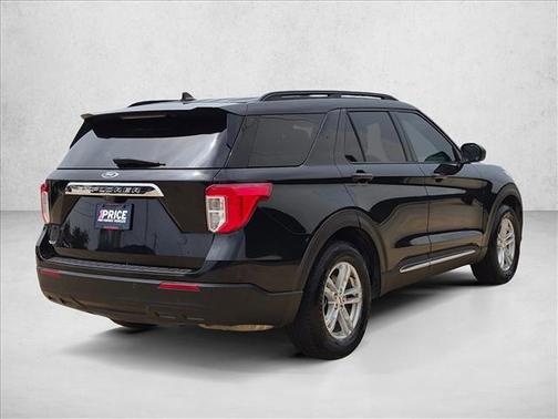 Agate Black Metallic 2022 Ford Explorer XLT