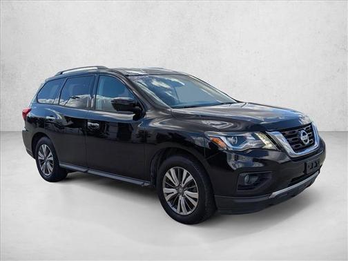 2019 Nissan Pathfinder SL