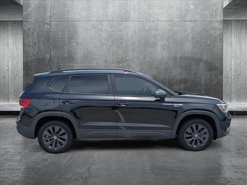 2022 Volkswagen Taos 1.5T S