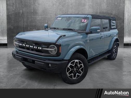 2023 Ford Bronco Outer Banks