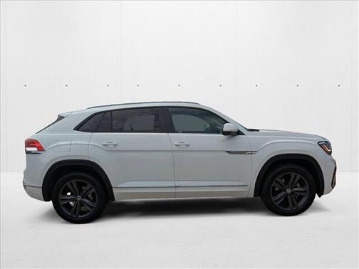 2021 Volkswagen Atlas Cross Sport 3.6L V6 SE w/Technology R-Line