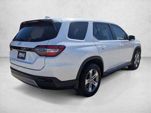 2023 Honda Pilot 2WD EX-L 8 Passenger