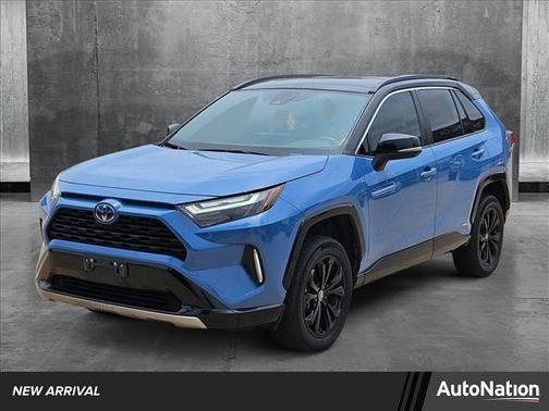 2023 Toyota RAV4 Hybrid SE