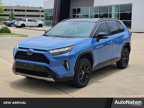 2023 Toyota RAV4 Hybrid SE