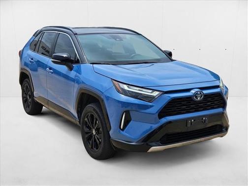 2023 Toyota RAV4 Hybrid SE