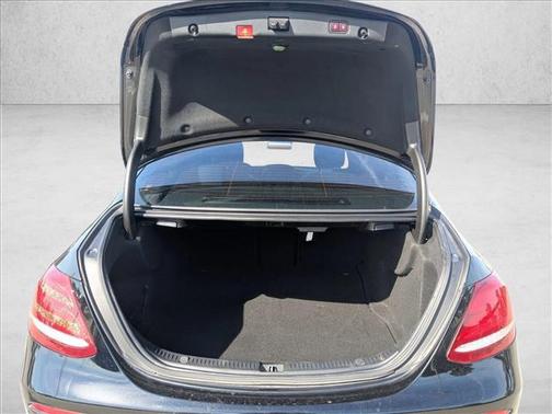 2017 Mercedes-Benz E-Class E 300 Luxury