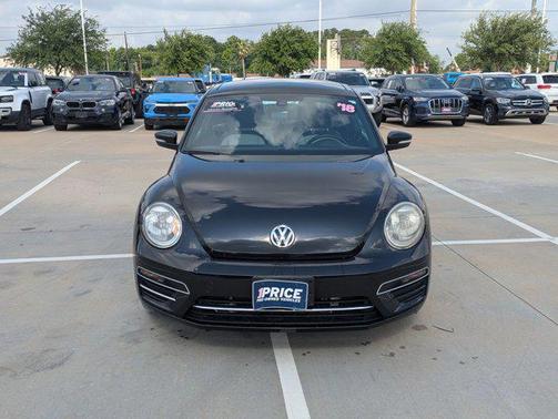 2018 Volkswagen Beetle 2.0T SE