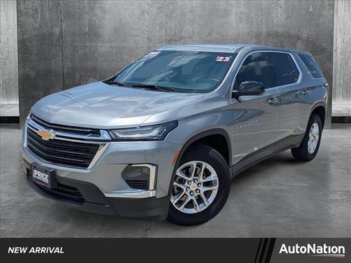 2023 Chevrolet Traverse LS