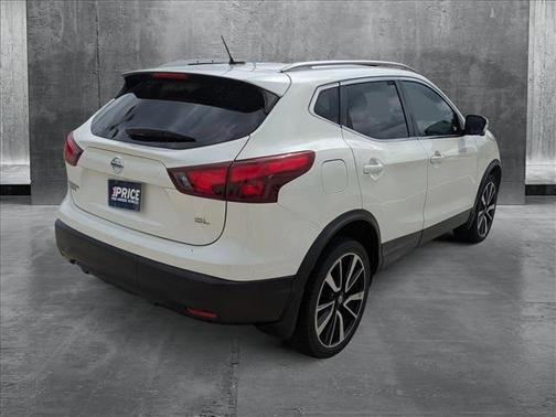 2018 Nissan Rogue Sport SL