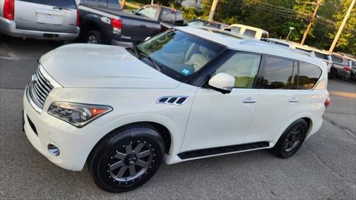 2012 INFINITI QX56 Base
