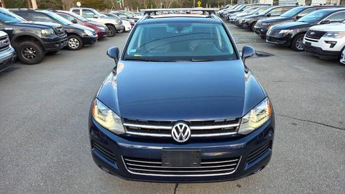 2012 Volkswagen Touareg VR6 Lux