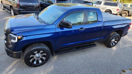 2014 Toyota Tundra SR5