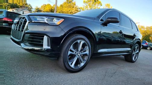 2020 Audi Q7 55 Premium Plus