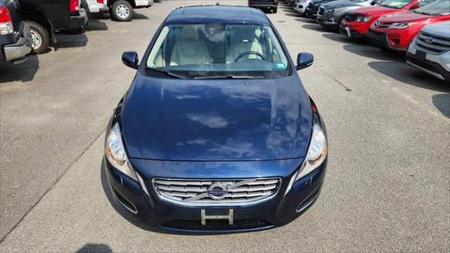 2013 Volvo S60 T5 Premier