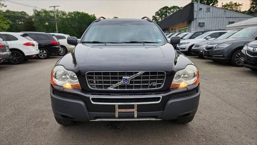 2005 Volvo XC90 V8